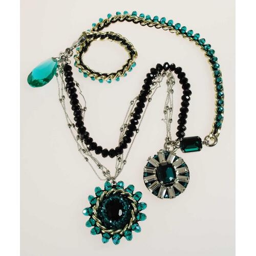 METAL AND STONE NECKLACE