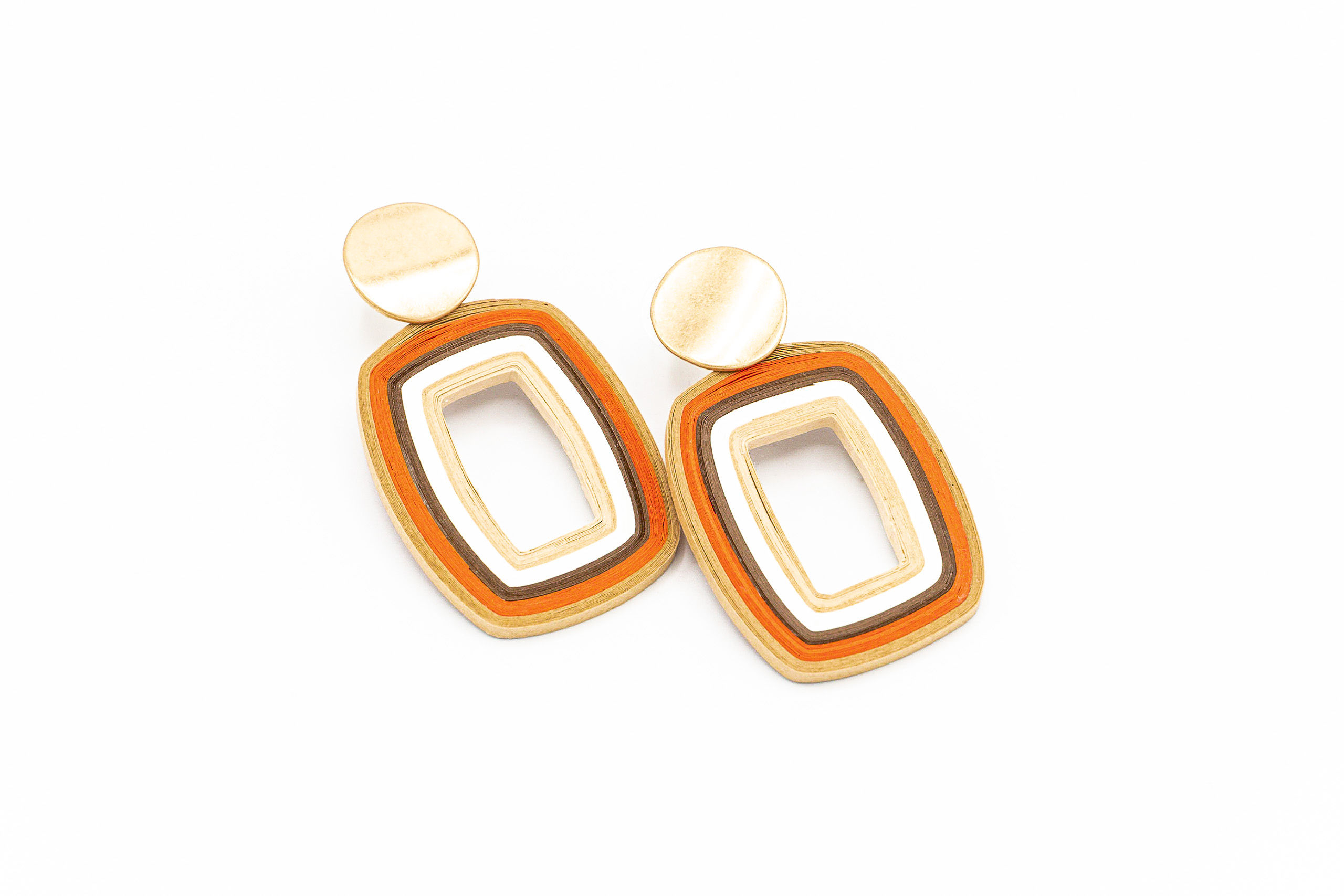 ORECCHINO A LOBO TONDO MET.+RETTANGOLO IN CARTA ROSSO