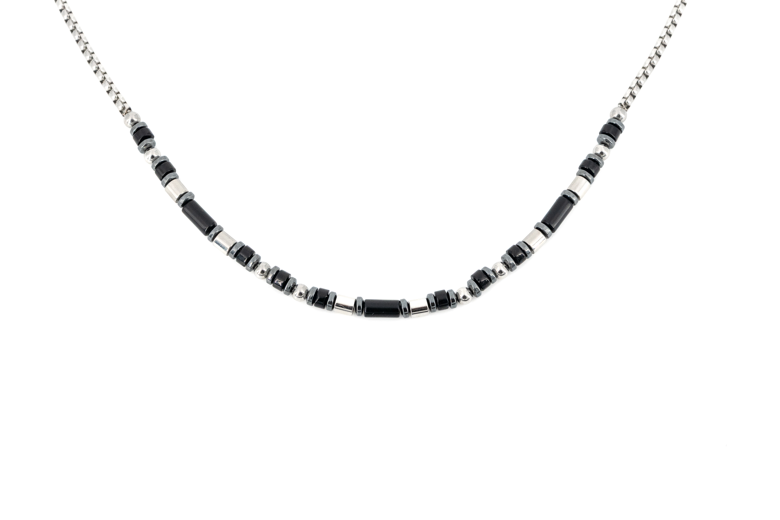 Collana catena corta tubini acciaio e pietra nera