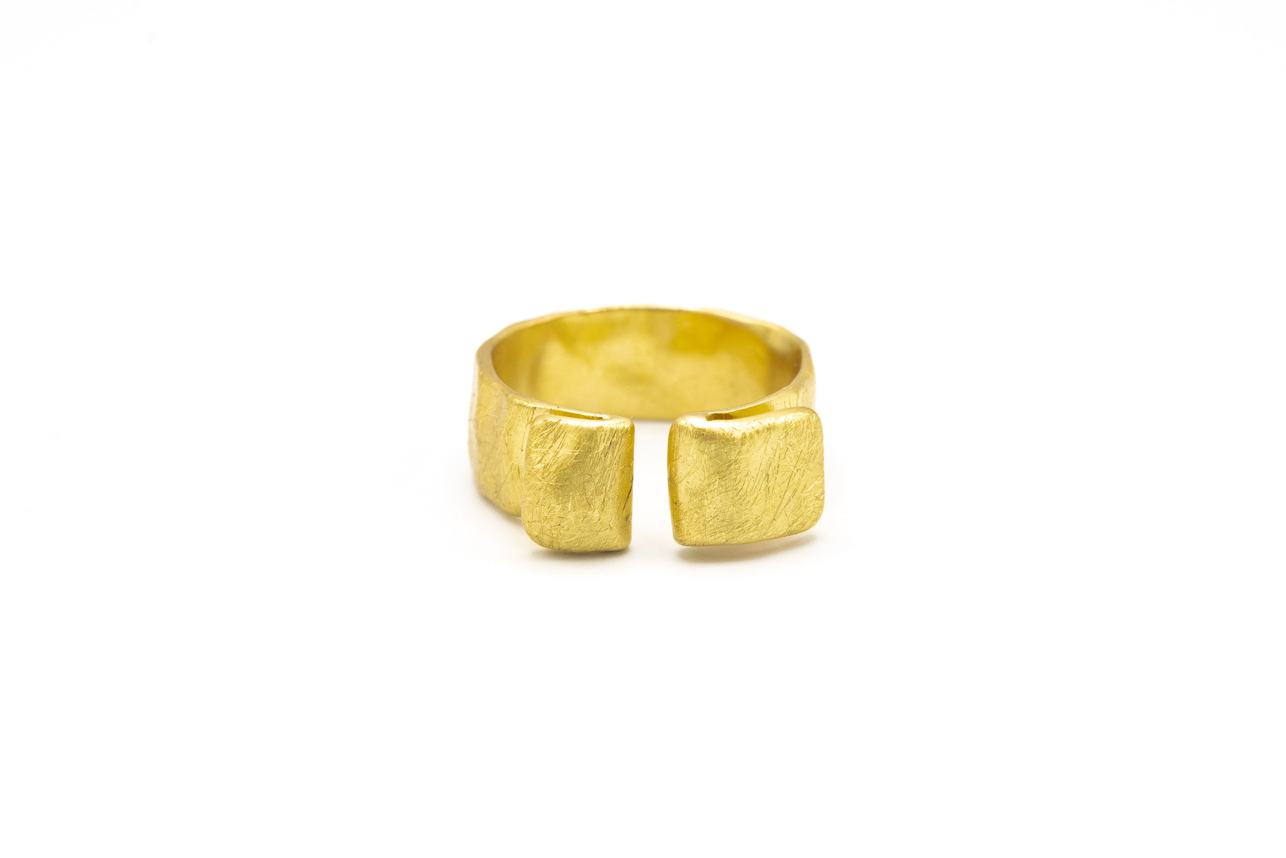 Anello ottone fedina aperta rialzata