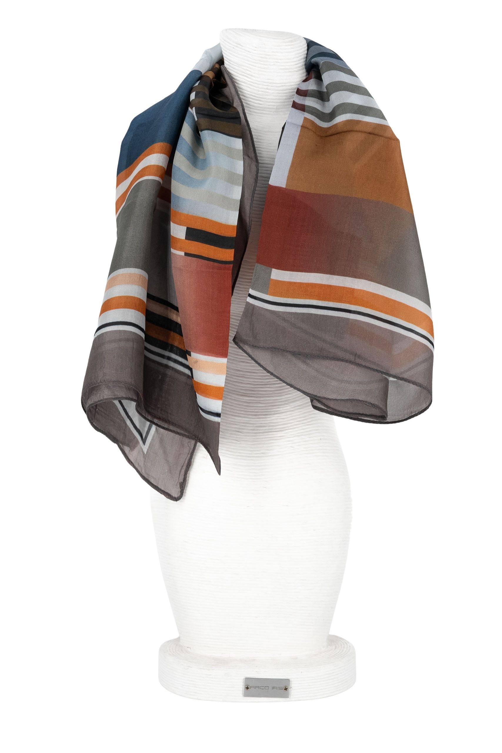 Sciarpa seta quadrata 70x70disegno geometrico bordo grigio