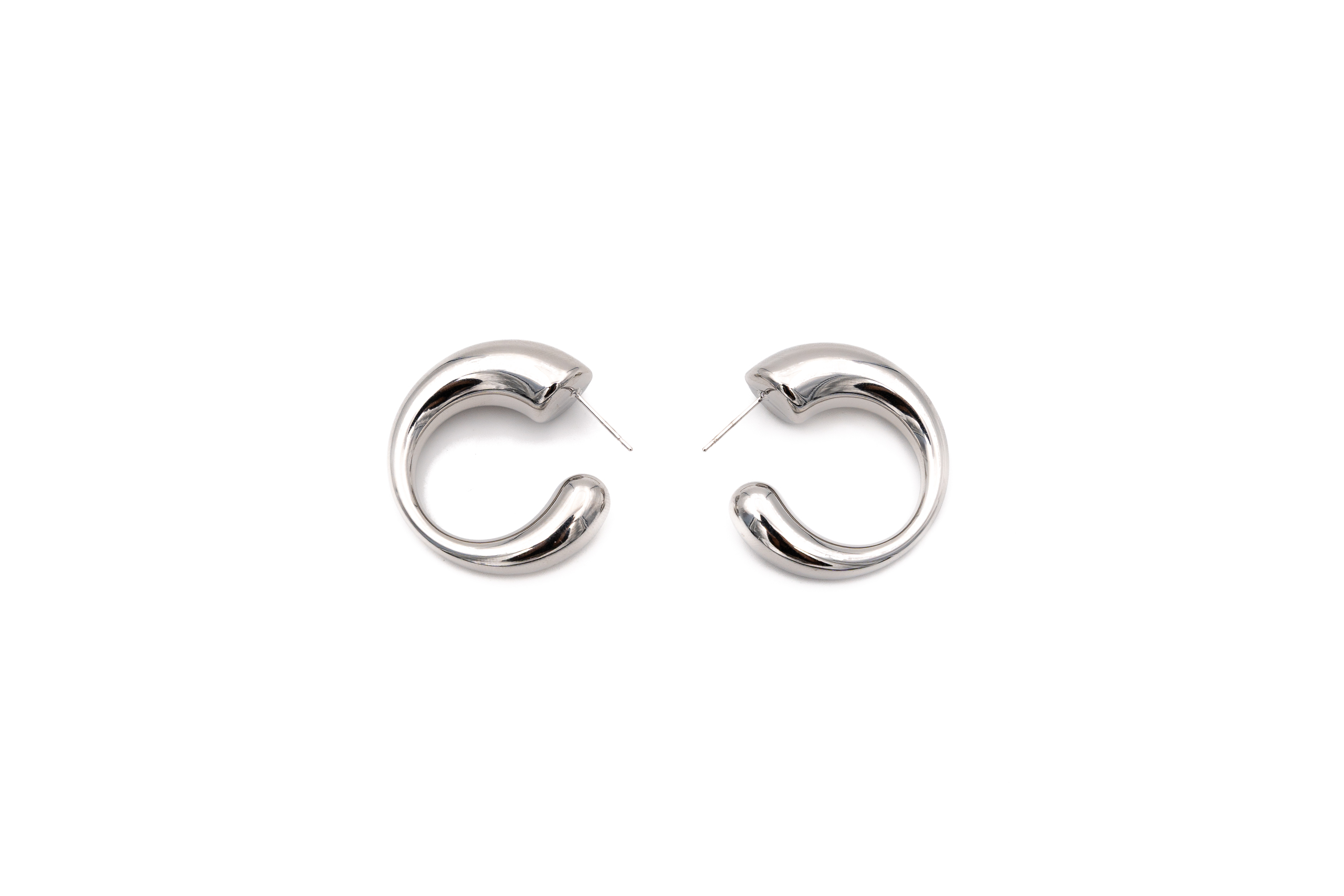 Orecchini acciaio semicerchio bombato 31mm