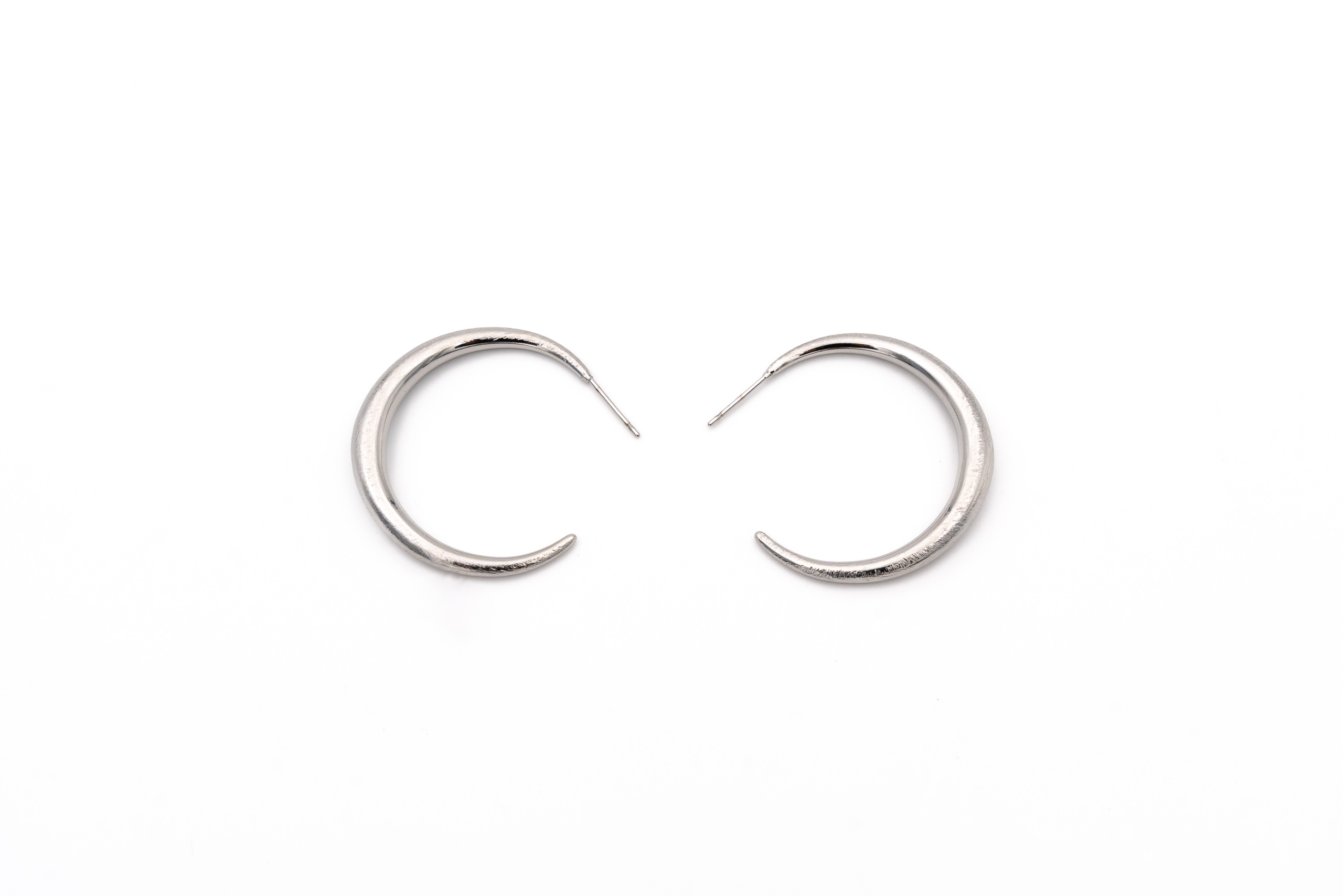 Orecchini acciaio semicerchio bombato 35mm