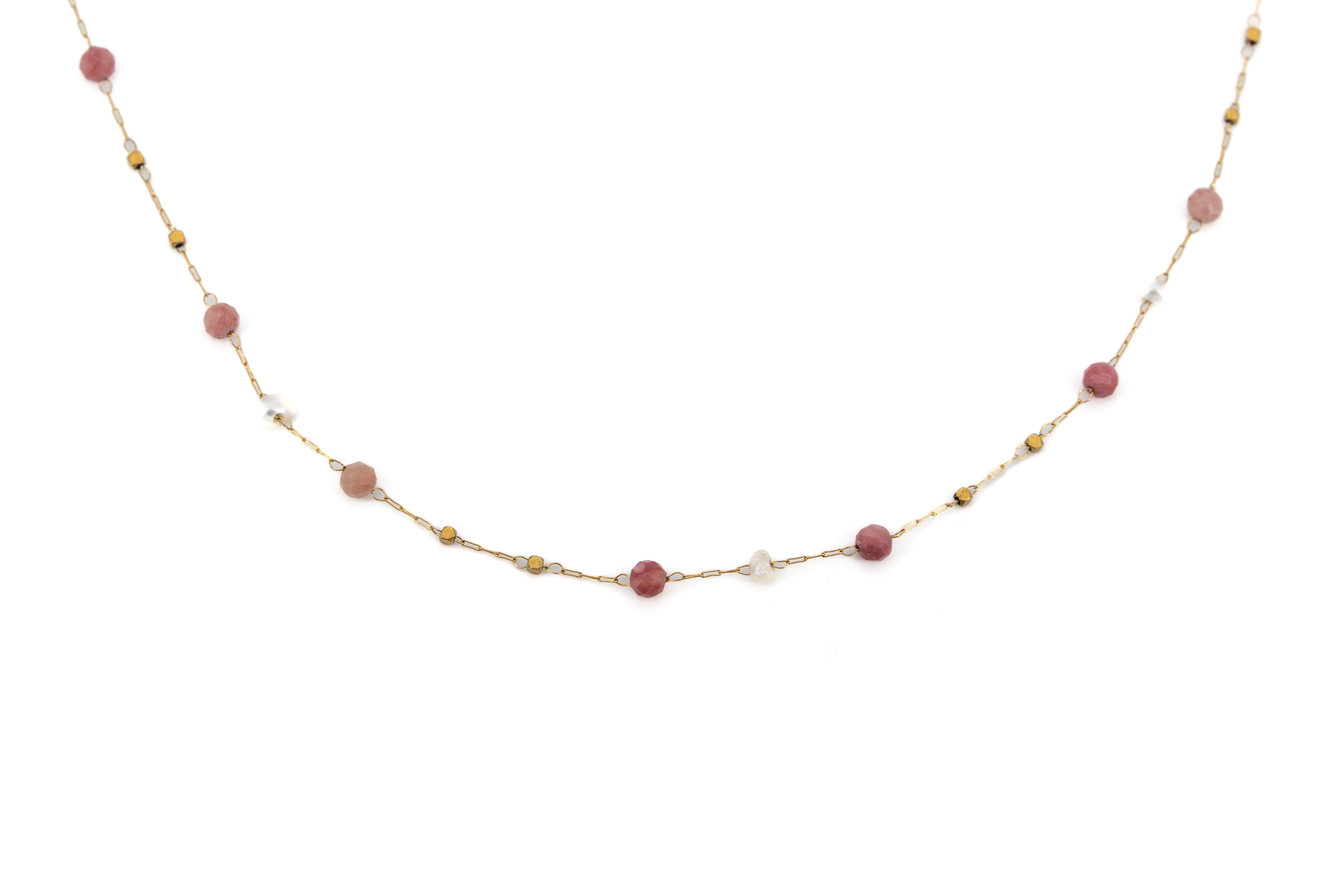 Collana corta acciaio dorato con pietrine rosa e perle