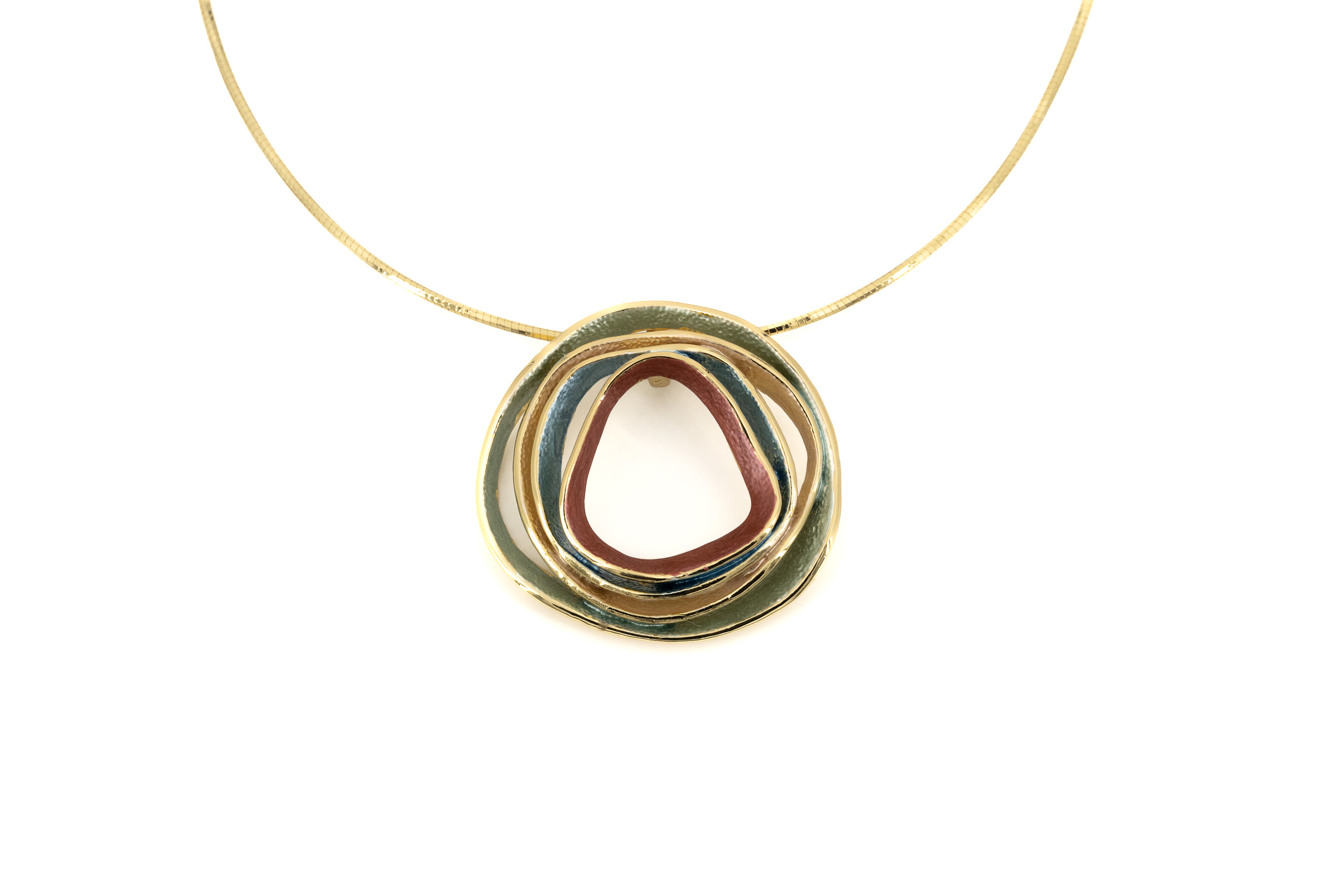 Collana filo semi rigido corto zama cerchi concentrici stilizzati