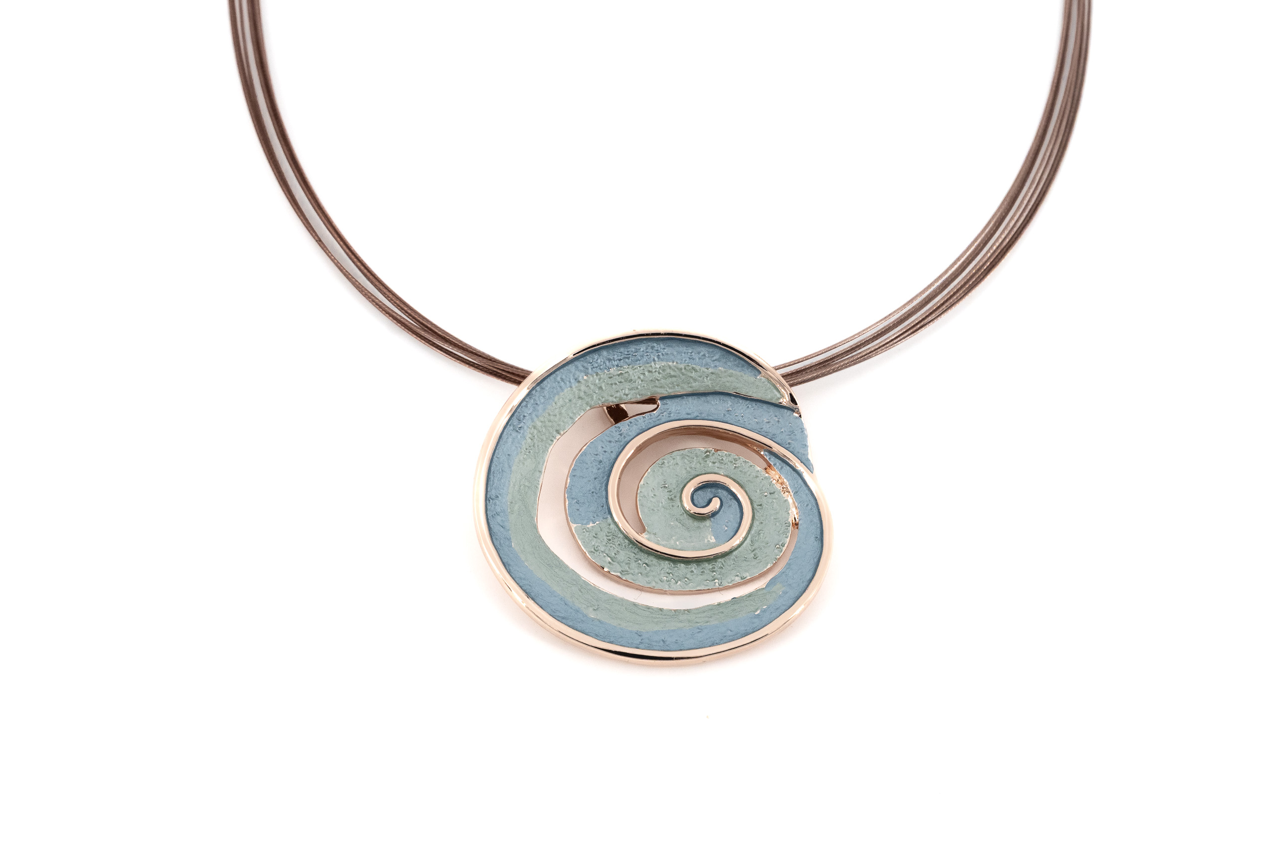 Collana fili acciaio corta zama chiocciola sfumata