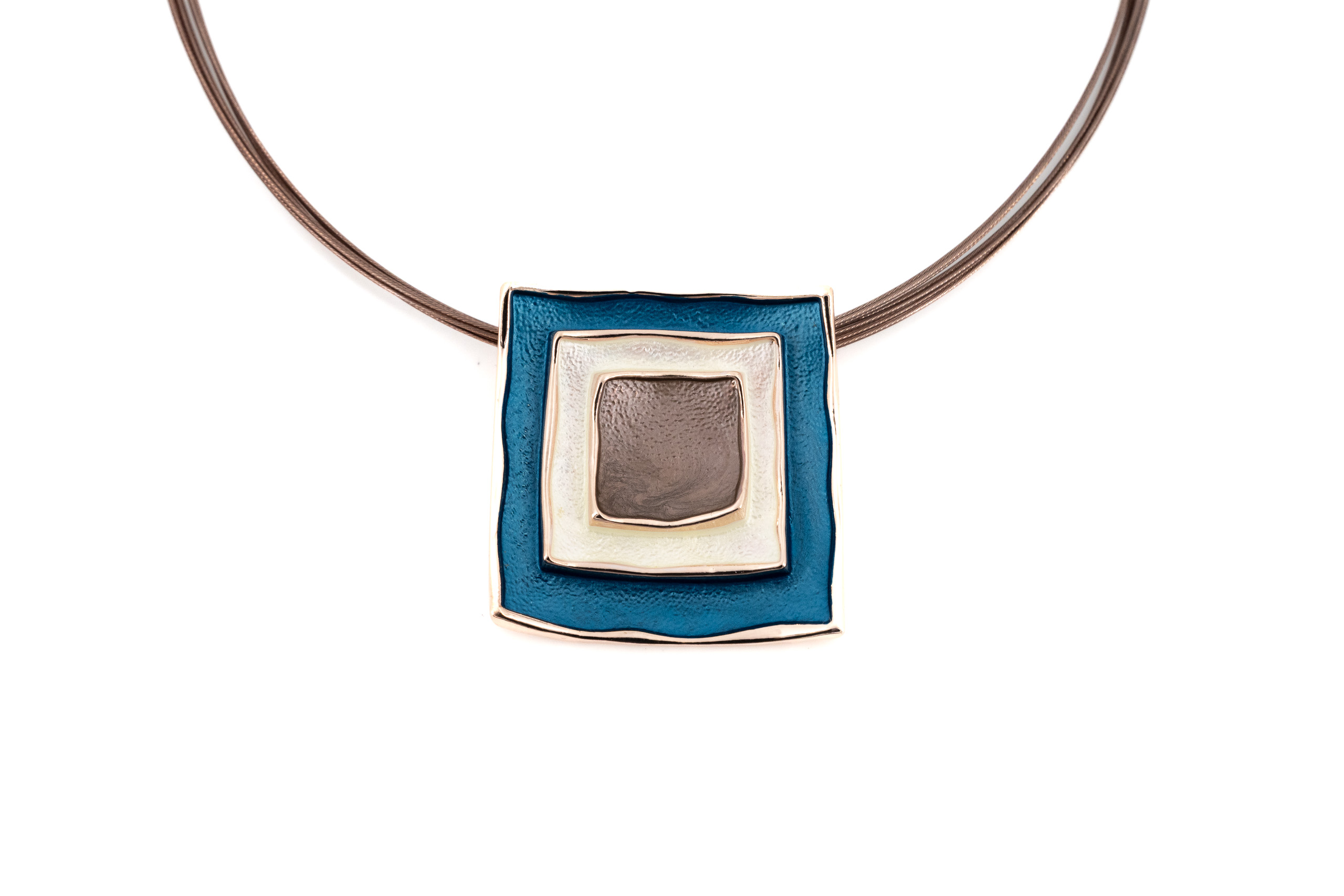 zamak necklace quadri