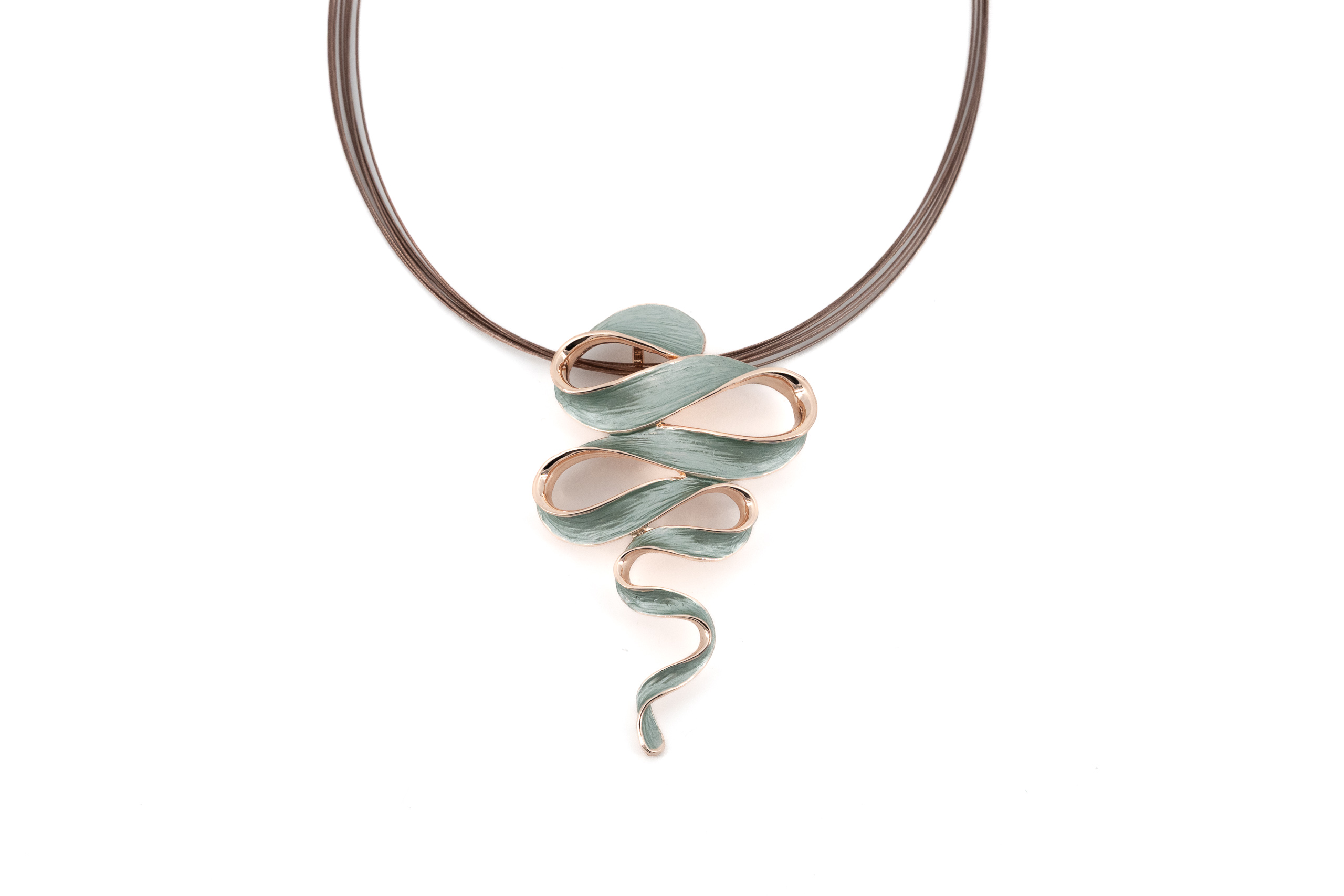 Collana fili acciaio corta zama serpentino