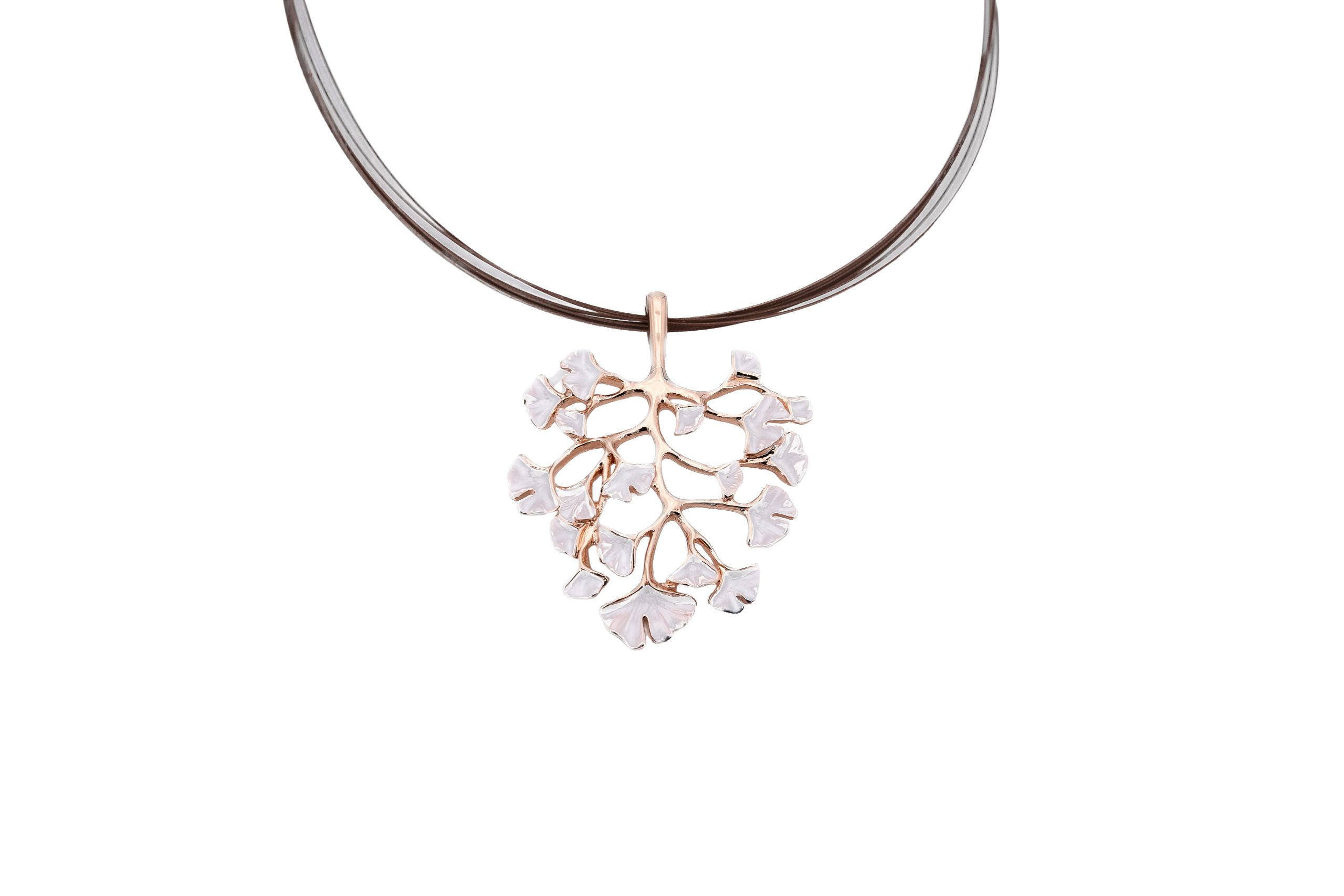 Collana fili acciaio corta zama foglioline gingko