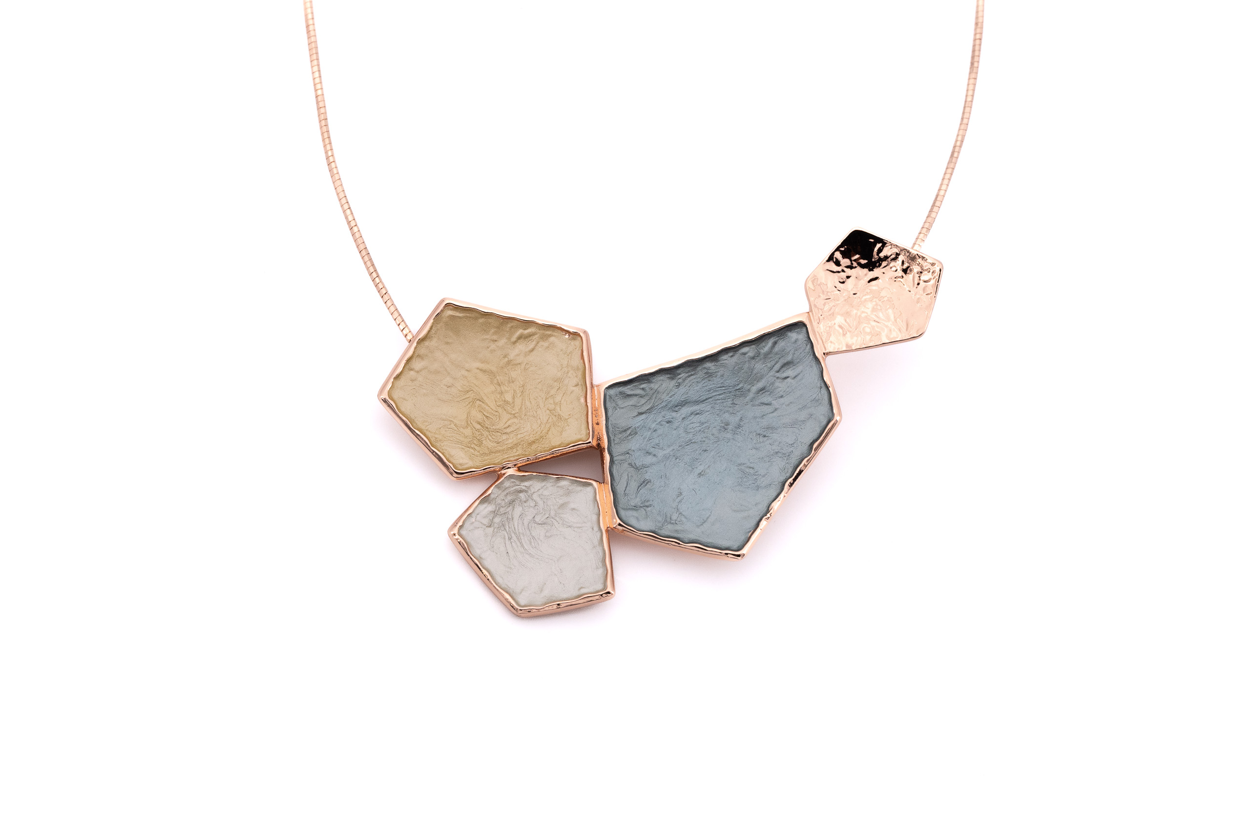zamak necklace pentagoni