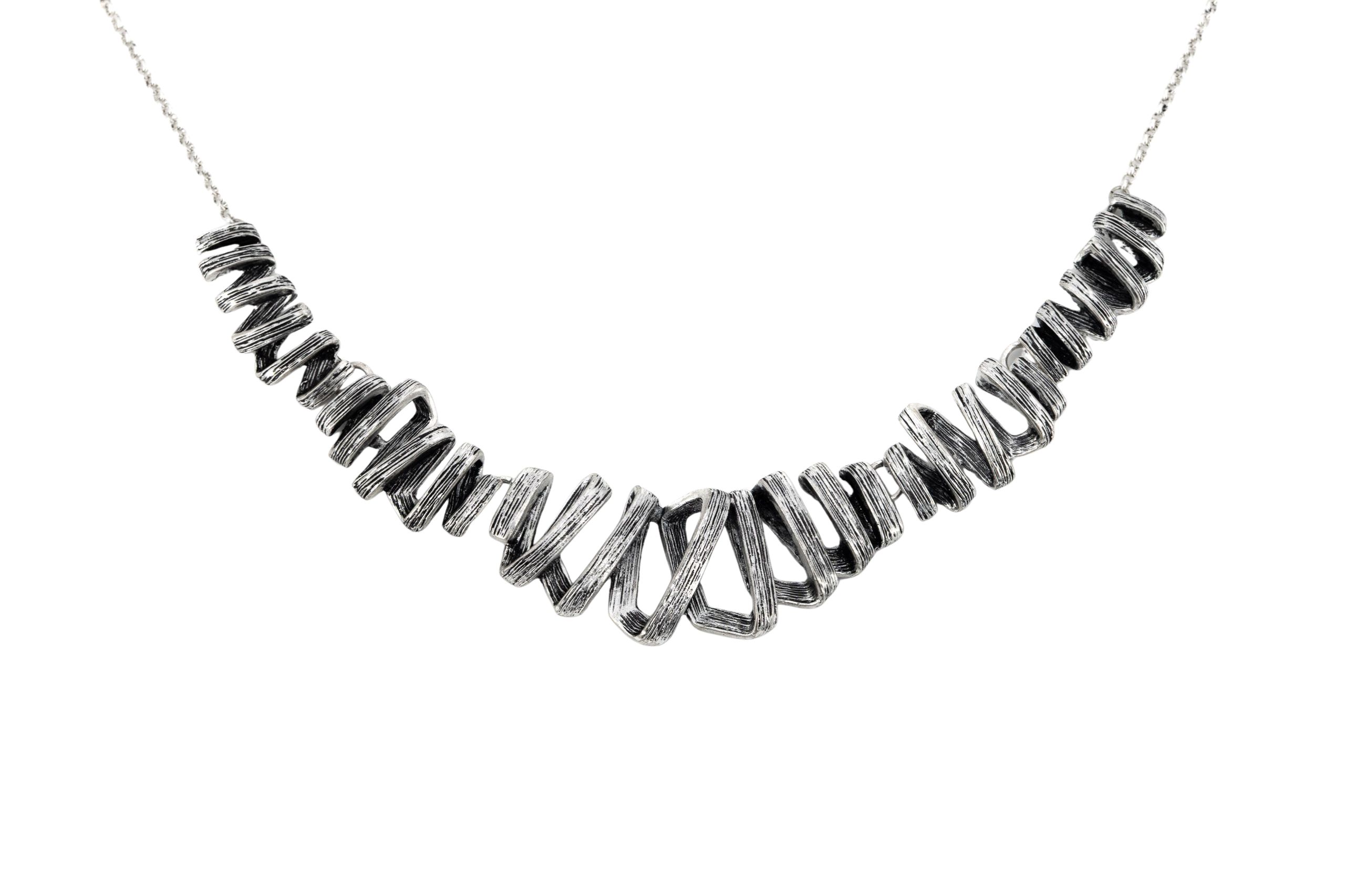 Collana catena corta zama nastro