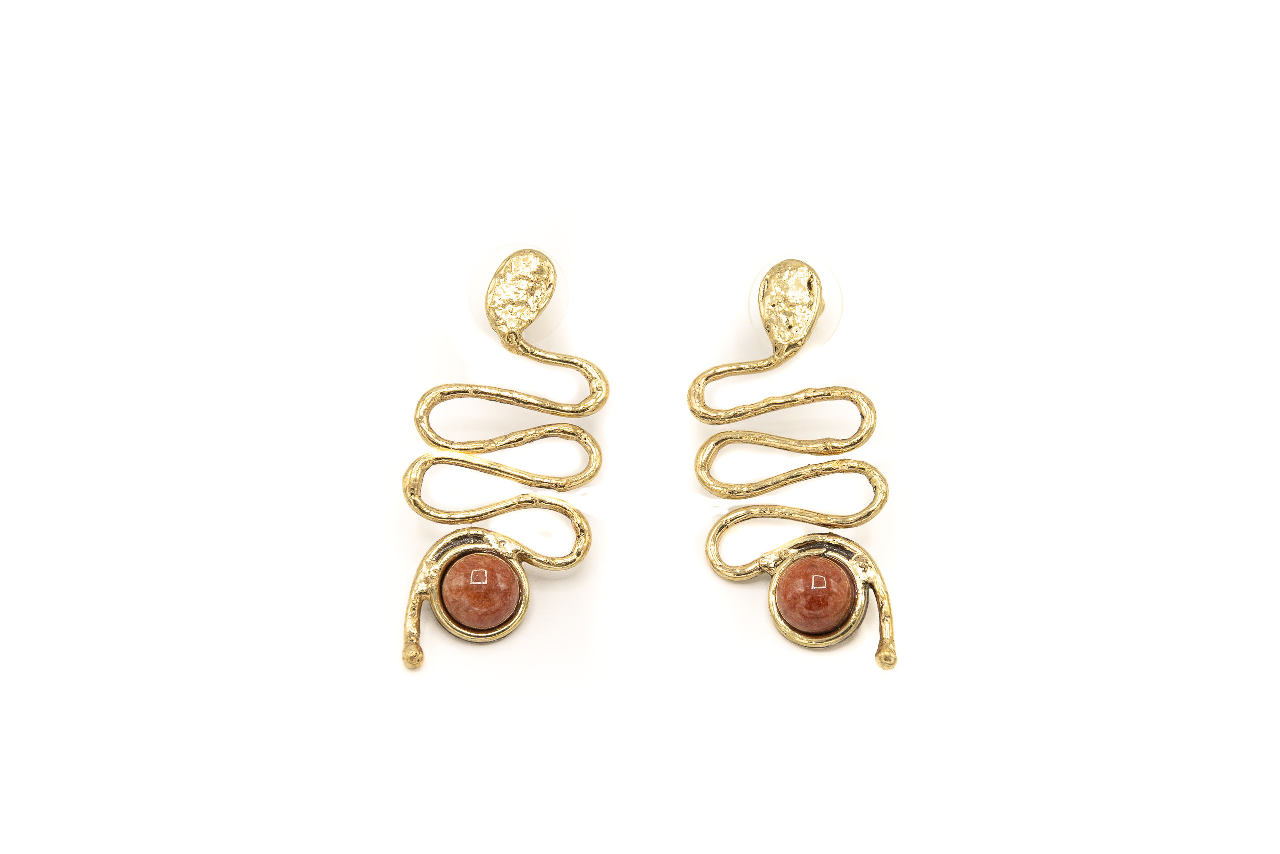 ORECCHINO A LOBO OTTONE SERPENTINO CON PIETRA FINALE QUARZO FRAGOLA