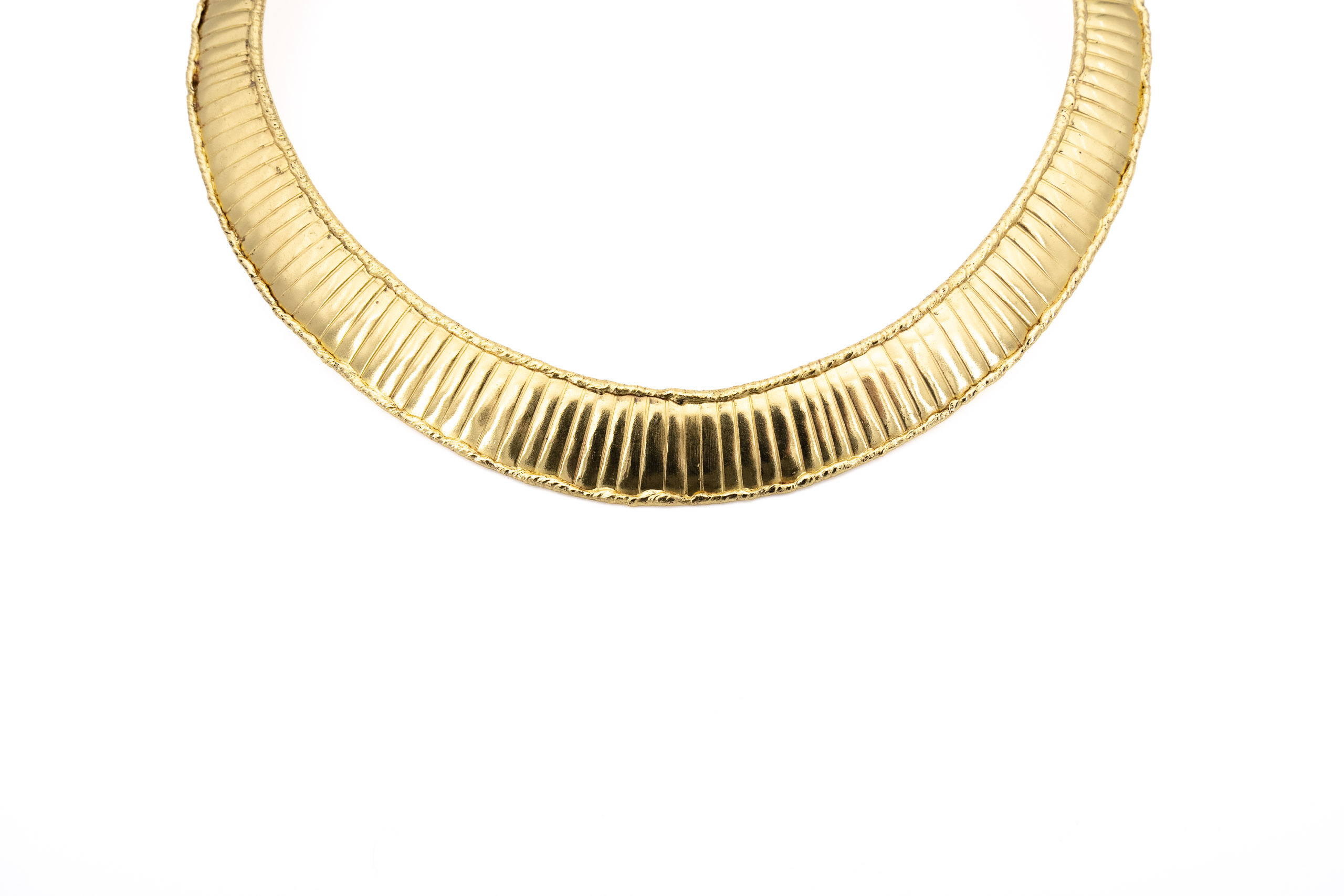 Choker ottone largo rigato