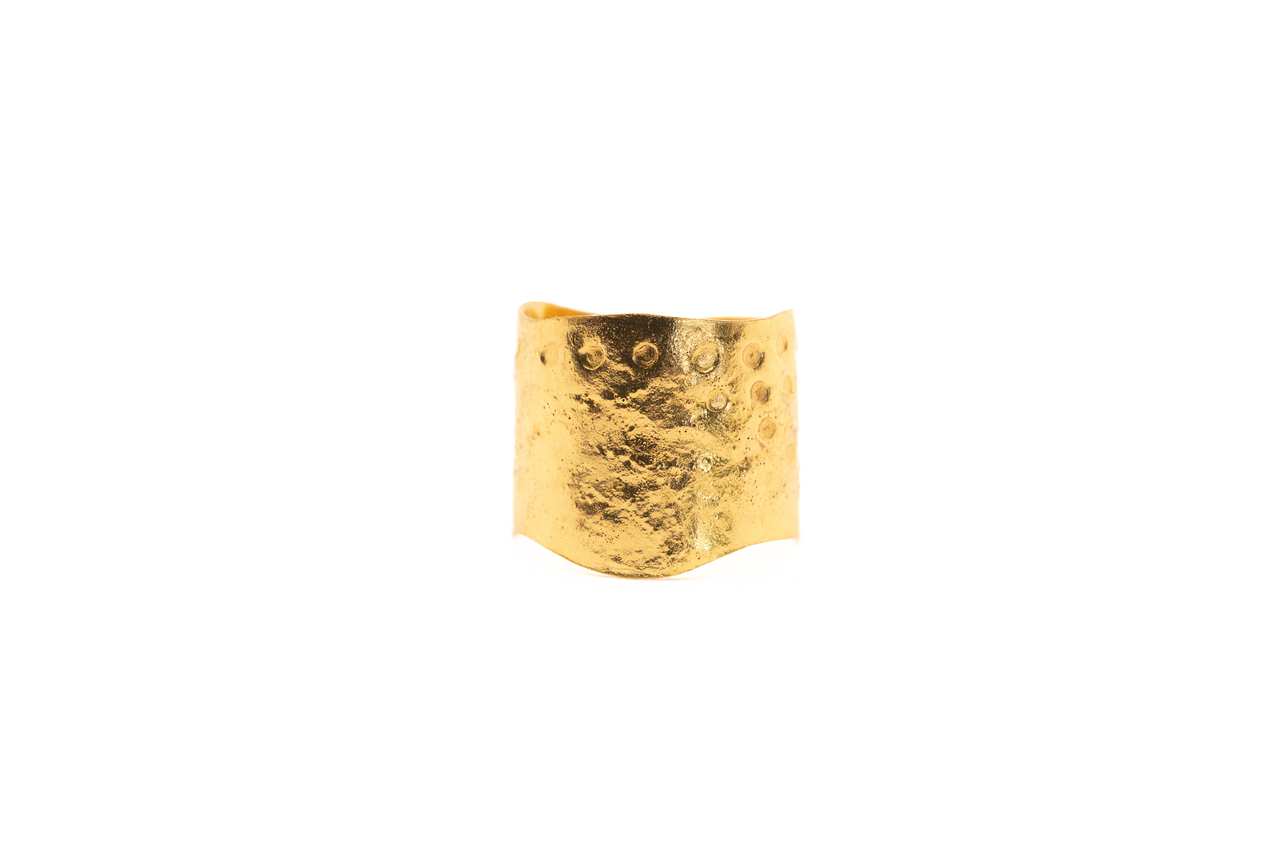 Anello ottone fascia piena ondulato