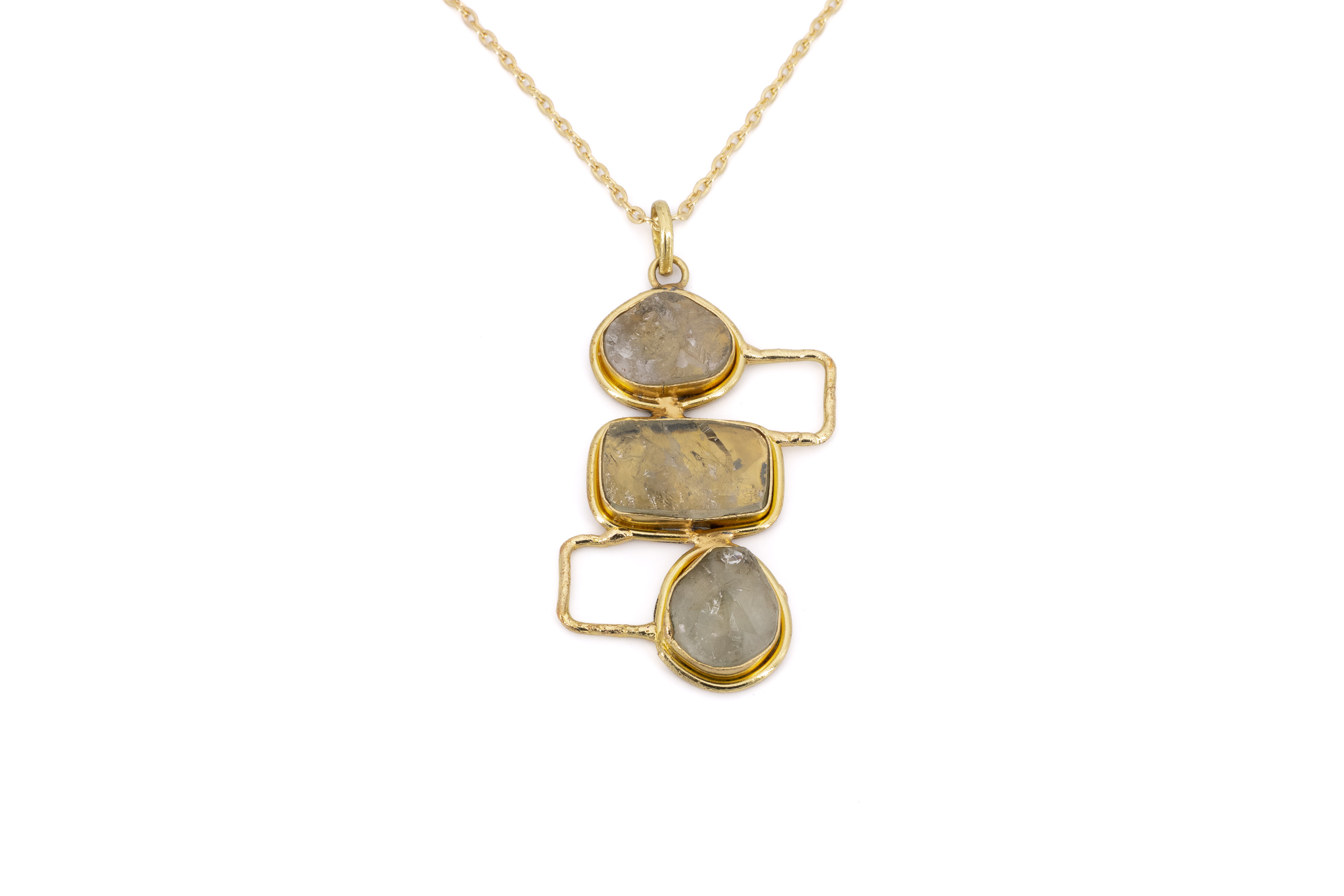 Collana lunga ottone scaletta tre pietre Ametista Verde