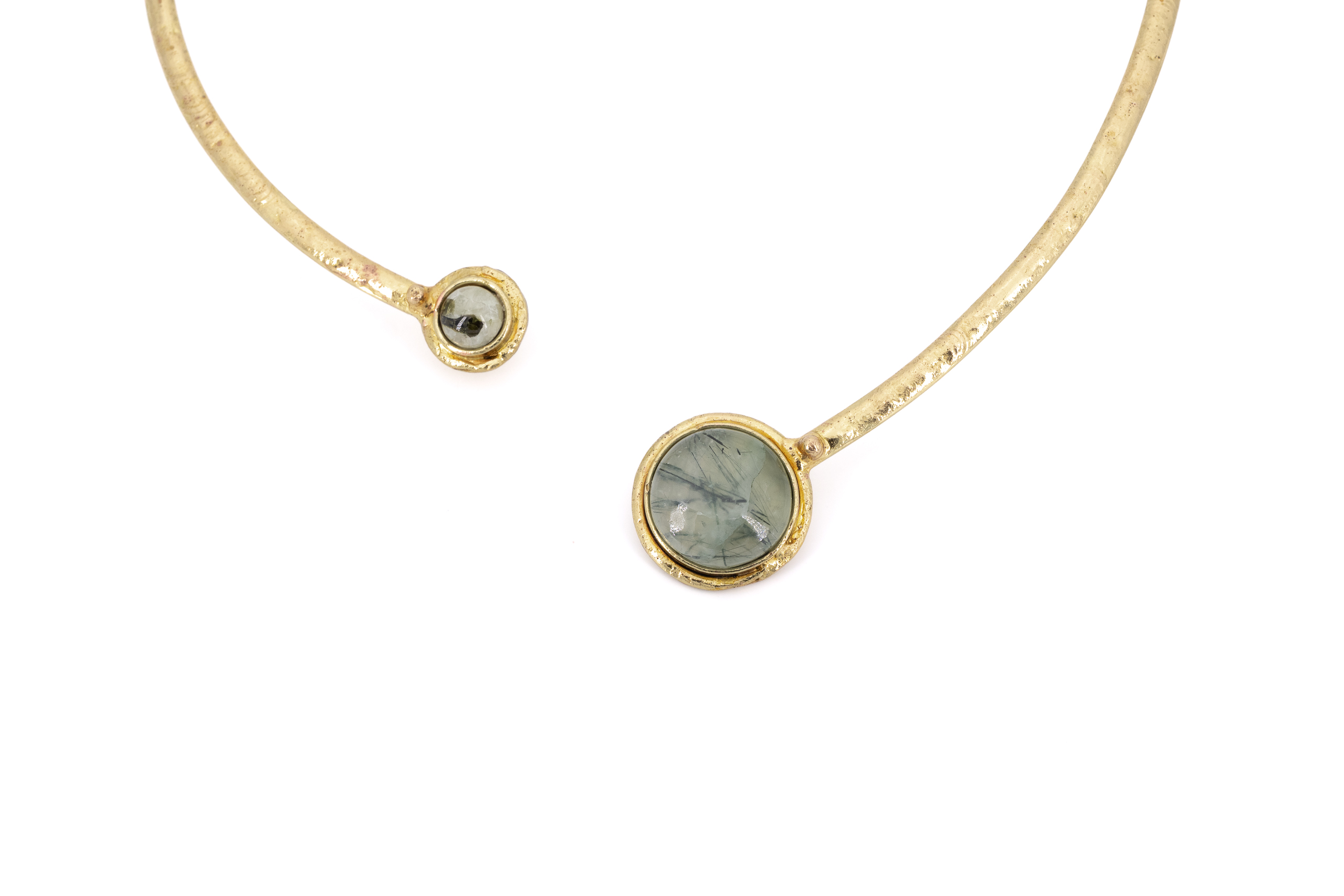 Choker ottone con due pietre tonde Prehinite