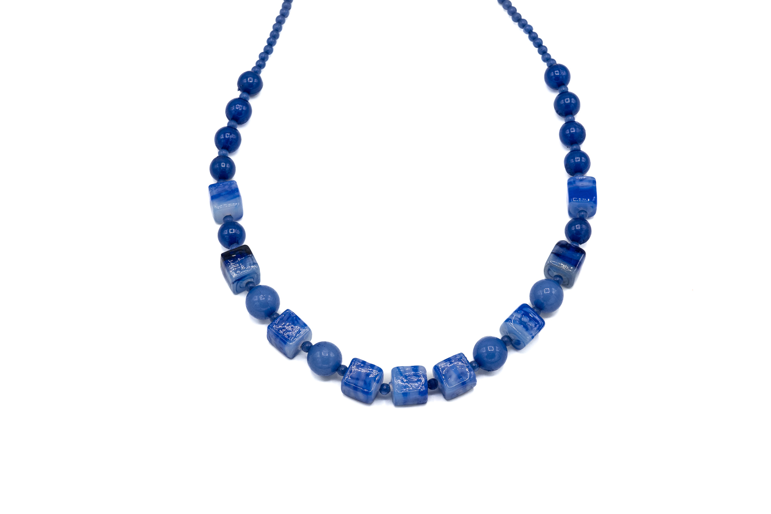 GIROCOLLO VETRO QUADRETTI+PLALLINE SFUMATURA BLU