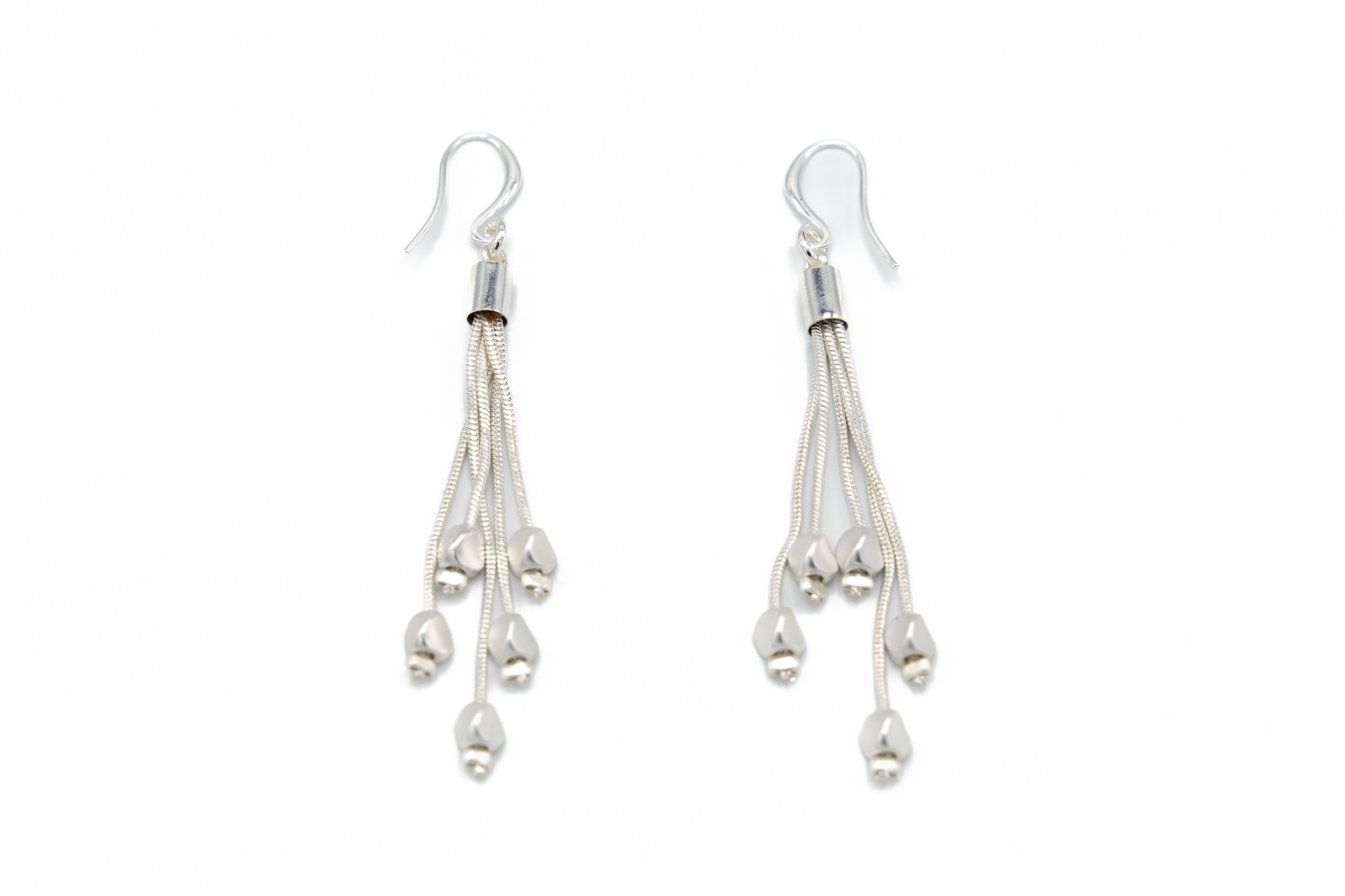 Orecchini zama cinque fili con sassolini