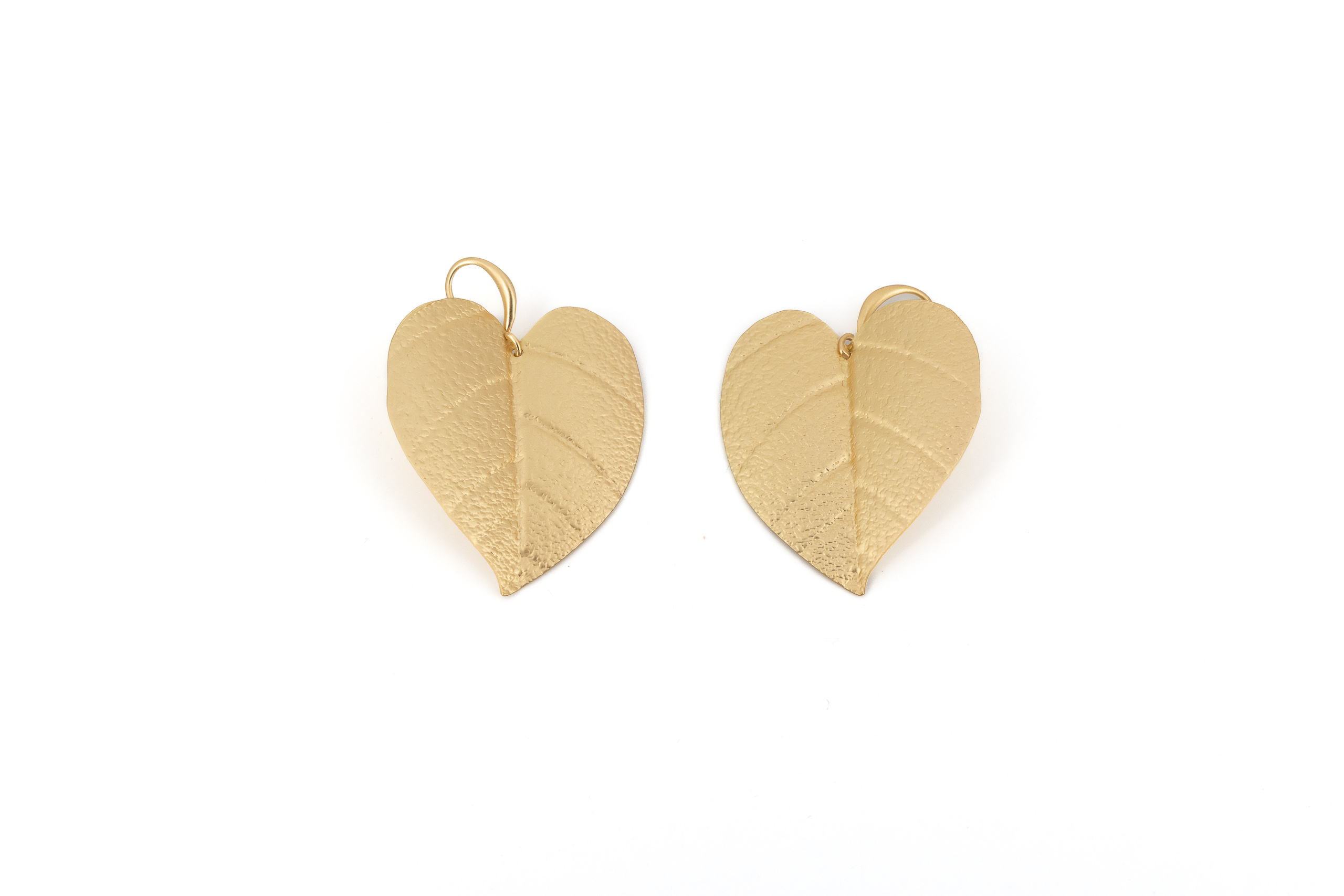 Orecchini ottone foglia a cuore